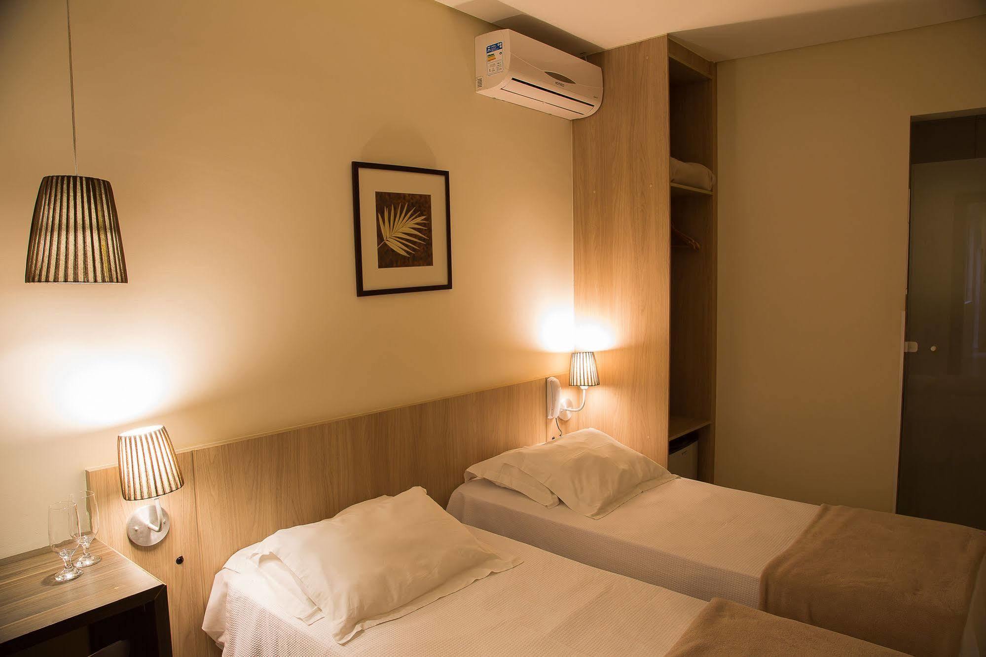 Eilat Hotel *